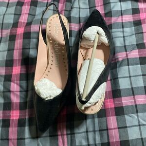 Black heeled shoes size 7 1/2